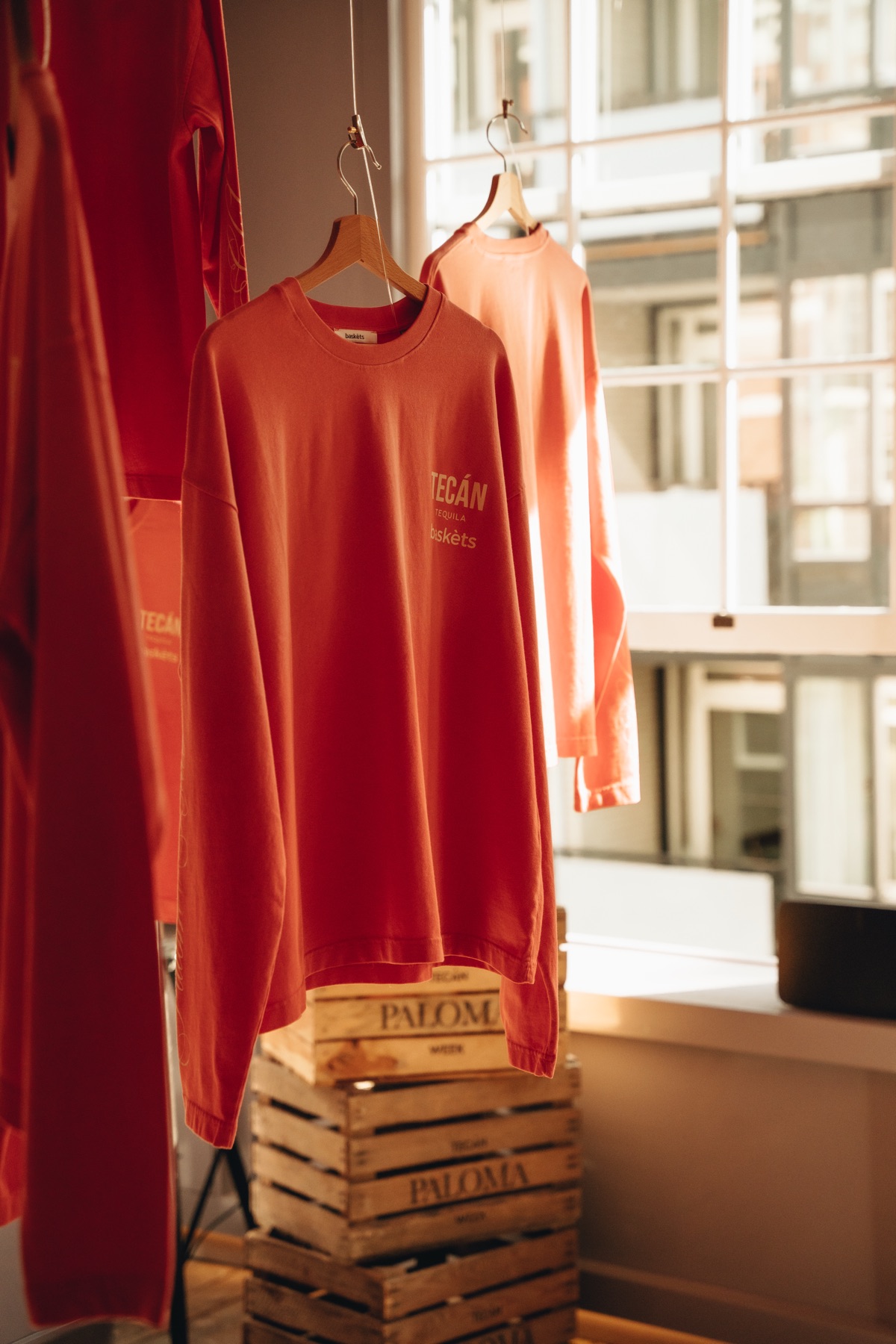Tecán Paloma Club Long Sleeve × Baskèts
